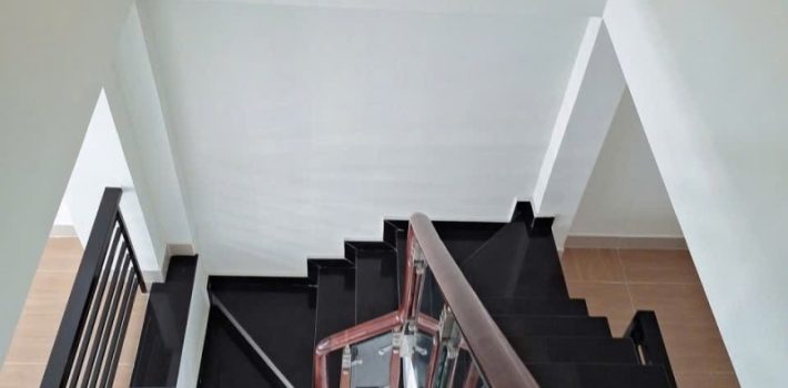 BÁN NHÀ MẶT TIỀN HẺM THÔNG KINH DOANH, LINH XUÂN, THỦ ĐỨC