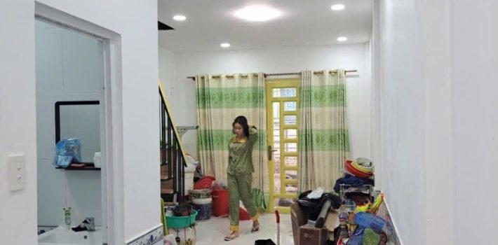 BÁN NHÀ GẦN QUỐC LỘ 1A, HIỆP BÌNH PHƯỚC, CÓ DÒNG TIỀN