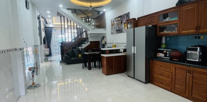 BÁN NHÀ HXH PHƯỜNG HIỆP BÌNH PHƯỚC, ĐỐI DIỆN VẠN PHÚC CITY