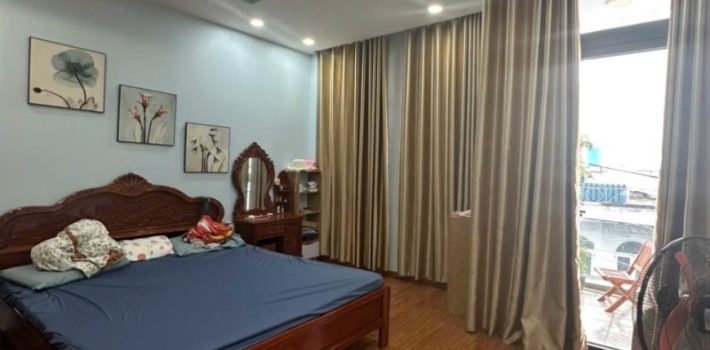 BÁN NHÀ 4 TẦNG SÁT VẠN PHÚC CITY, QUỐC LỘ 13 – 10,9 TỶ