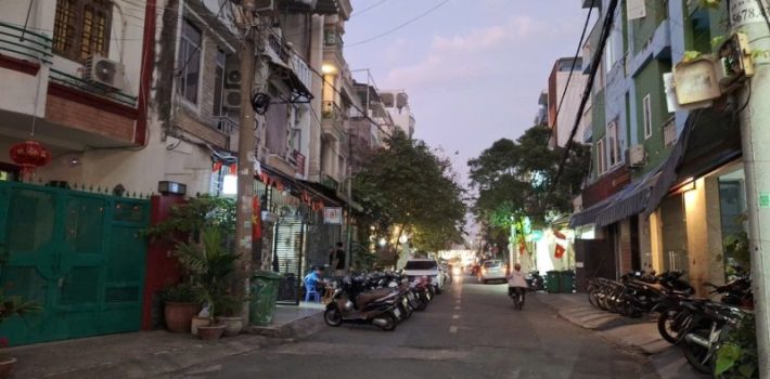 BÁN NHÀ MẶT TIỀN ĐƯỜNG SỐ 4, LINH CHIỂU, THỦ ĐỨC – 32 TỶ TL