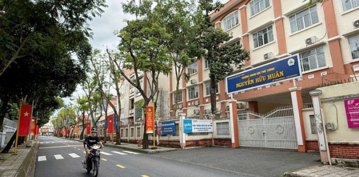 BÁN BIỆT THỰ GÓC 2 MẶT TIỀN KHỔNG TỬ, BÌNH THỌ, THỦ ĐỨC –  DÒNG TIỀN 650 TR/THÁNG