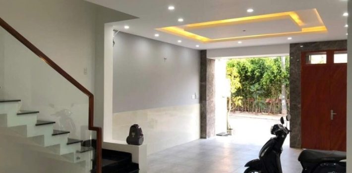 BÁN NHÀ ĐƯỜNG SỐ 12, HIỆP BÌNH CHÁNH, THỦ ĐỨC – XE HƠI NGỦ TRONG NHÀ
