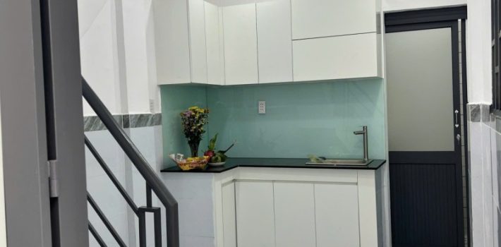 BÁN NHÀ ĐƯỜNG SỐ 13, LINH CHIỂU, THỦ ĐỨC – GẦN VINCOM VÕ VĂN NGÂN