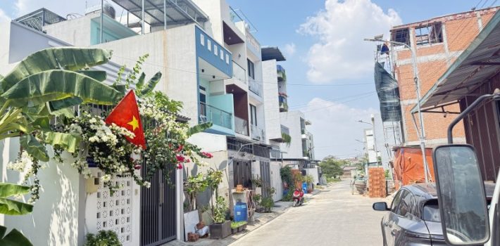 BÁN NHÀ MỚI HXH ĐƯỜNG NGÔ CHÍ QUỐC, BÌNH CHIỂU, THỦ ĐỨC